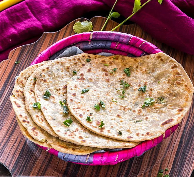 Mooli Parantha Combo (2 pcs)